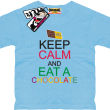 Keep Calm and Eat a Chocolate - świetna koszulka dziecięca - błękitny